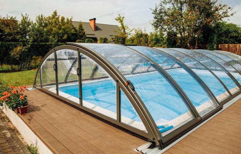 Choisir un abri de piscine adapt&eacute; &agrave; votre bassin pr&egrave;s de Dreux